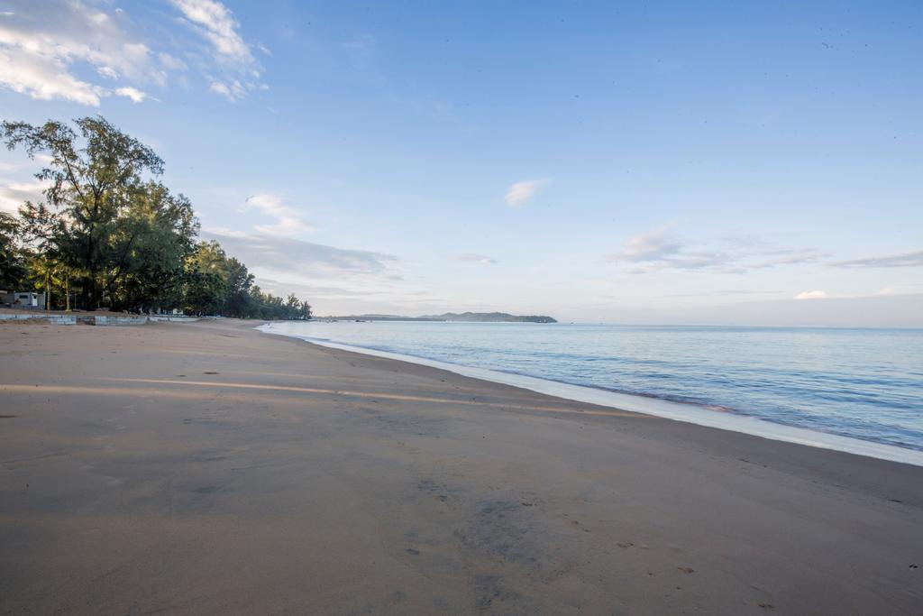 The Anda Mani Khaolak Beachfront Villas Khao Lak Zewnętrze zdjęcie